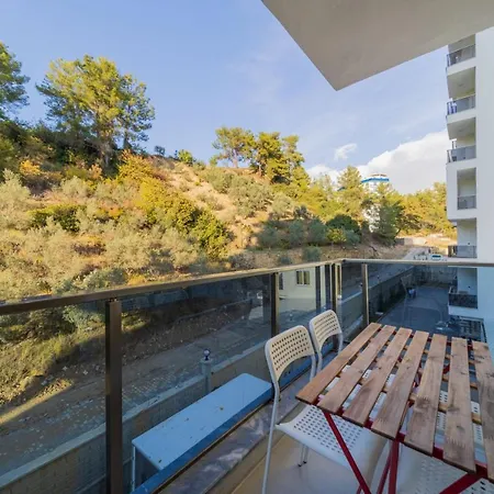アパート Modern Flat With Shared Pool And Balcony In Alanya *
