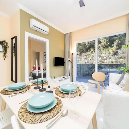 Modern Flat With Shared Pool And Balcony In Alanya * Avsallar